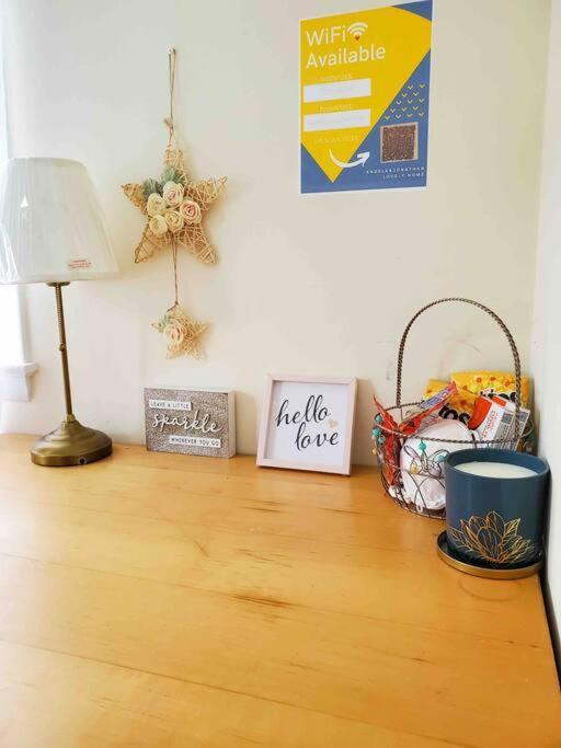 5 Star Room/Close To Town Center And Everything/5 Min Walk Metro Rockville Ngoại thất bức ảnh