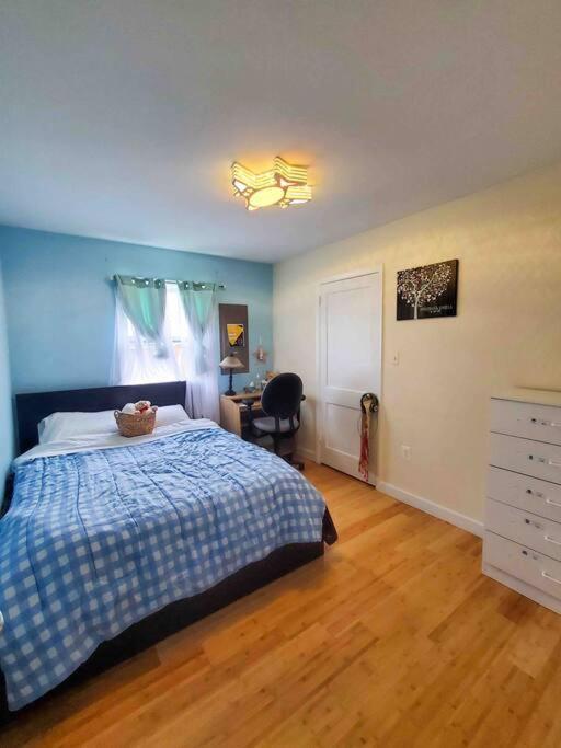 5 Star Room/Close To Town Center And Everything/5 Min Walk Metro Rockville Ngoại thất bức ảnh
